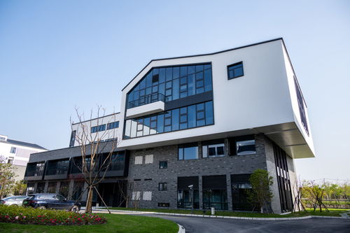 鄉(xiāng)村也建起科創(chuàng)地標(biāo) 上海首個集體建設(shè)用地作非租賃住宅入市項目竣工，為非居住房地產(chǎn)租賃發(fā)展探新路